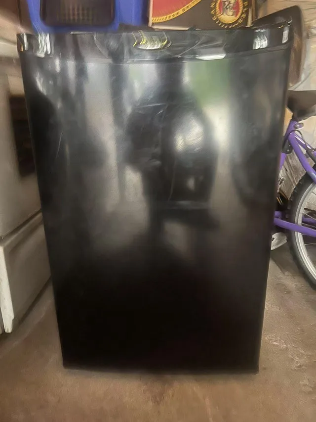 Good condition Danby small fridge $80 thumbnail