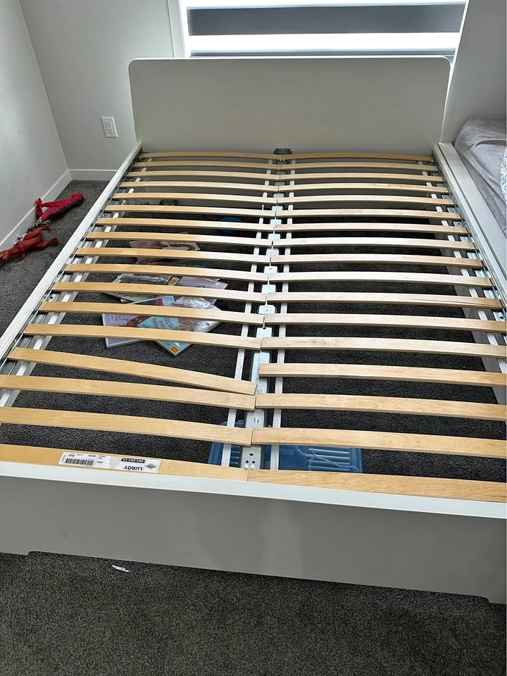 Urgent ‼️🚨IKEA queen Bed Frame with LURÖY Slats