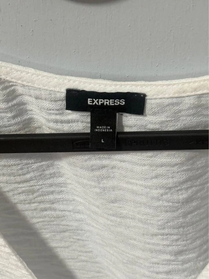 New Express Bubble Sleeve White Textured Blouse - photo 2