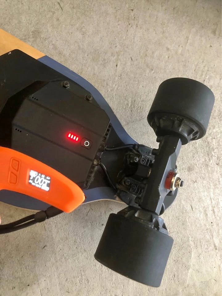 Meepo V5 Electric Skateboard (Under 300km)