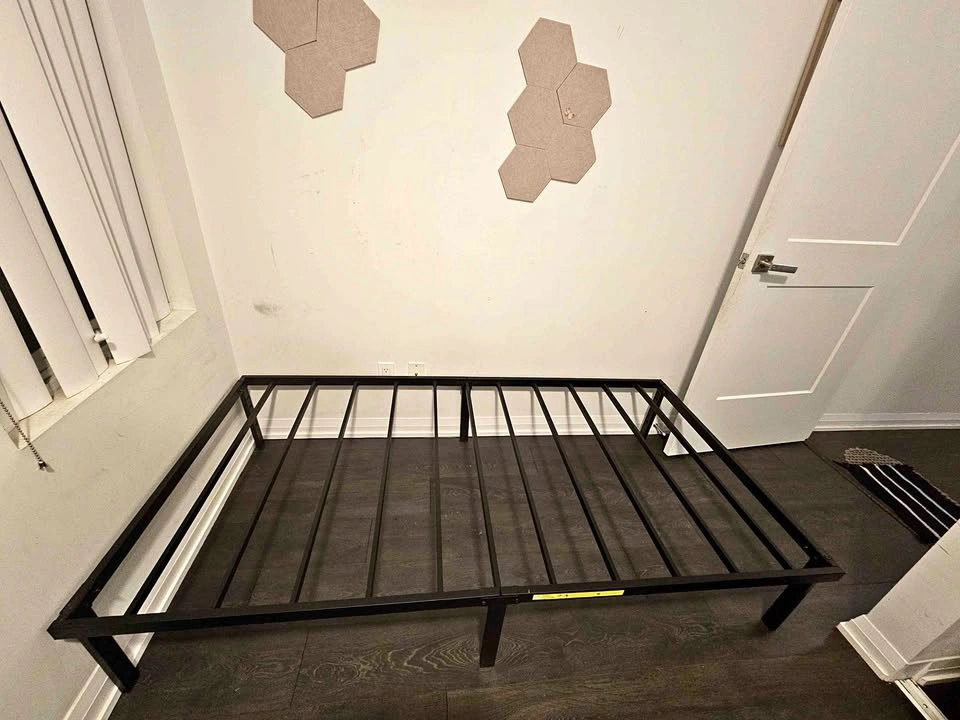 Twin Metal Platform Bed Frame
