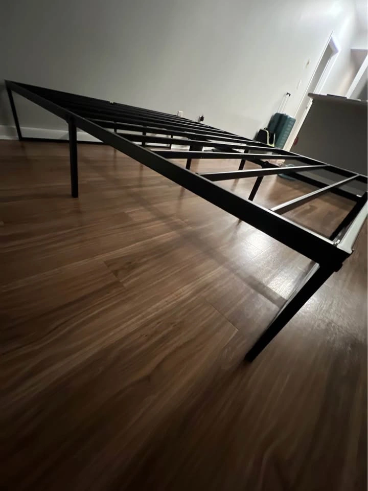 Sunday 31st pick up only! Queen Platform Bed Frame  13" Storage - photo 3