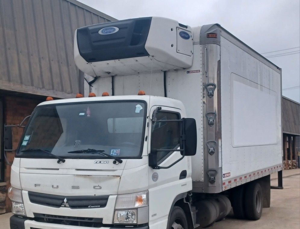 2017 Mitsubishi Fuso Refrigerated/Freezer Truck