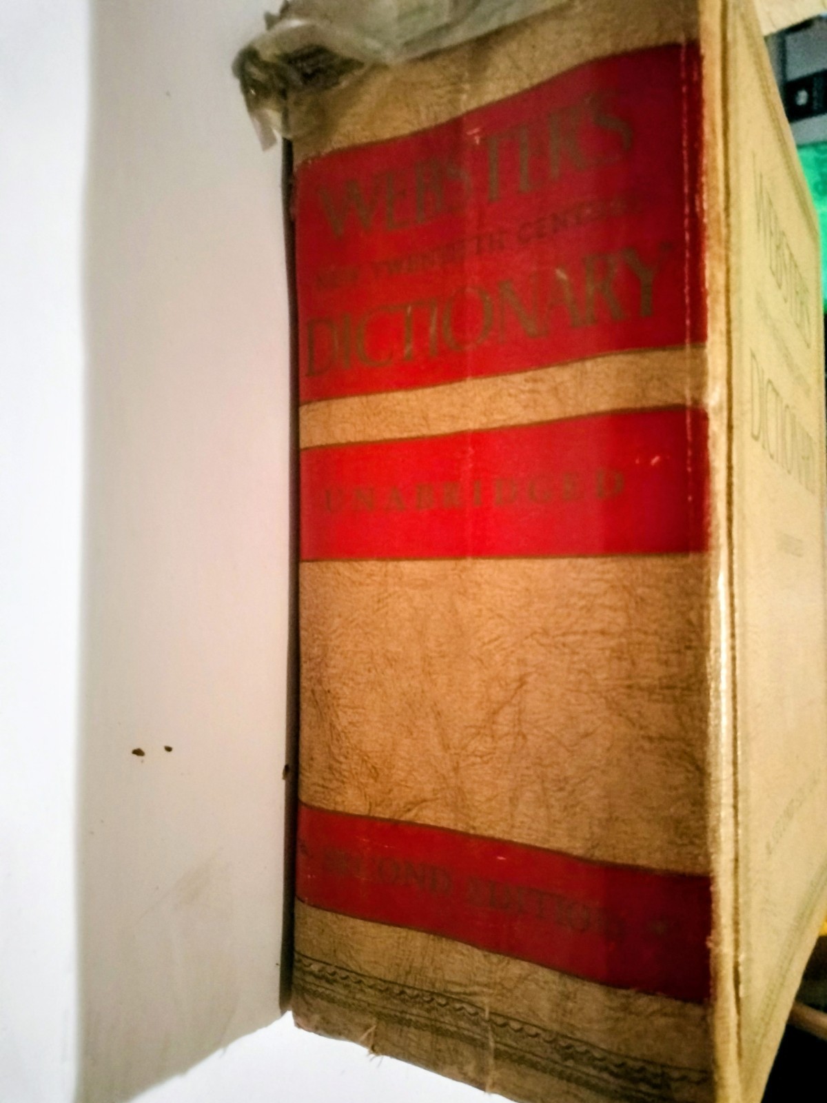 Webster's New Twentieth Century Dictionary Unabridged - photo 4