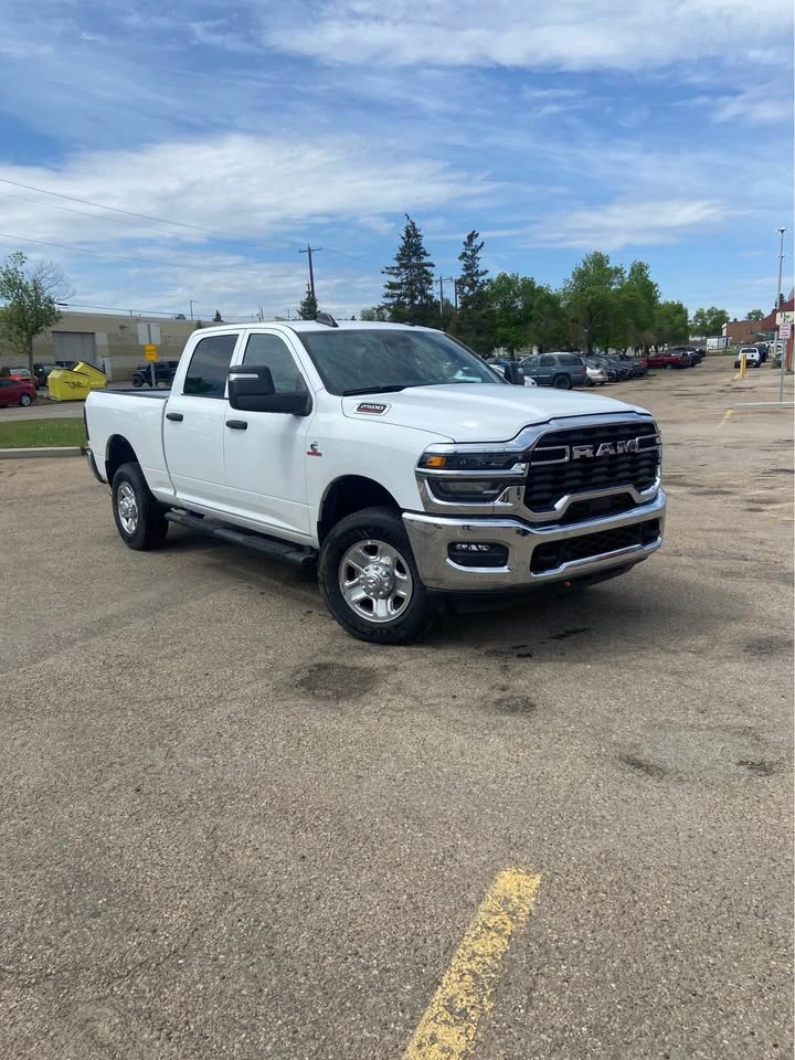2025 Ram 2500 Tradesman - photo 3