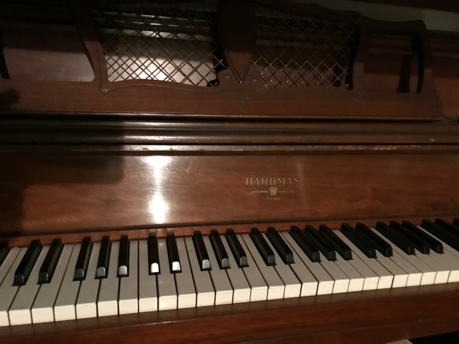 1960s Hardman Upright Piano - Mahogany Finish - photo 2