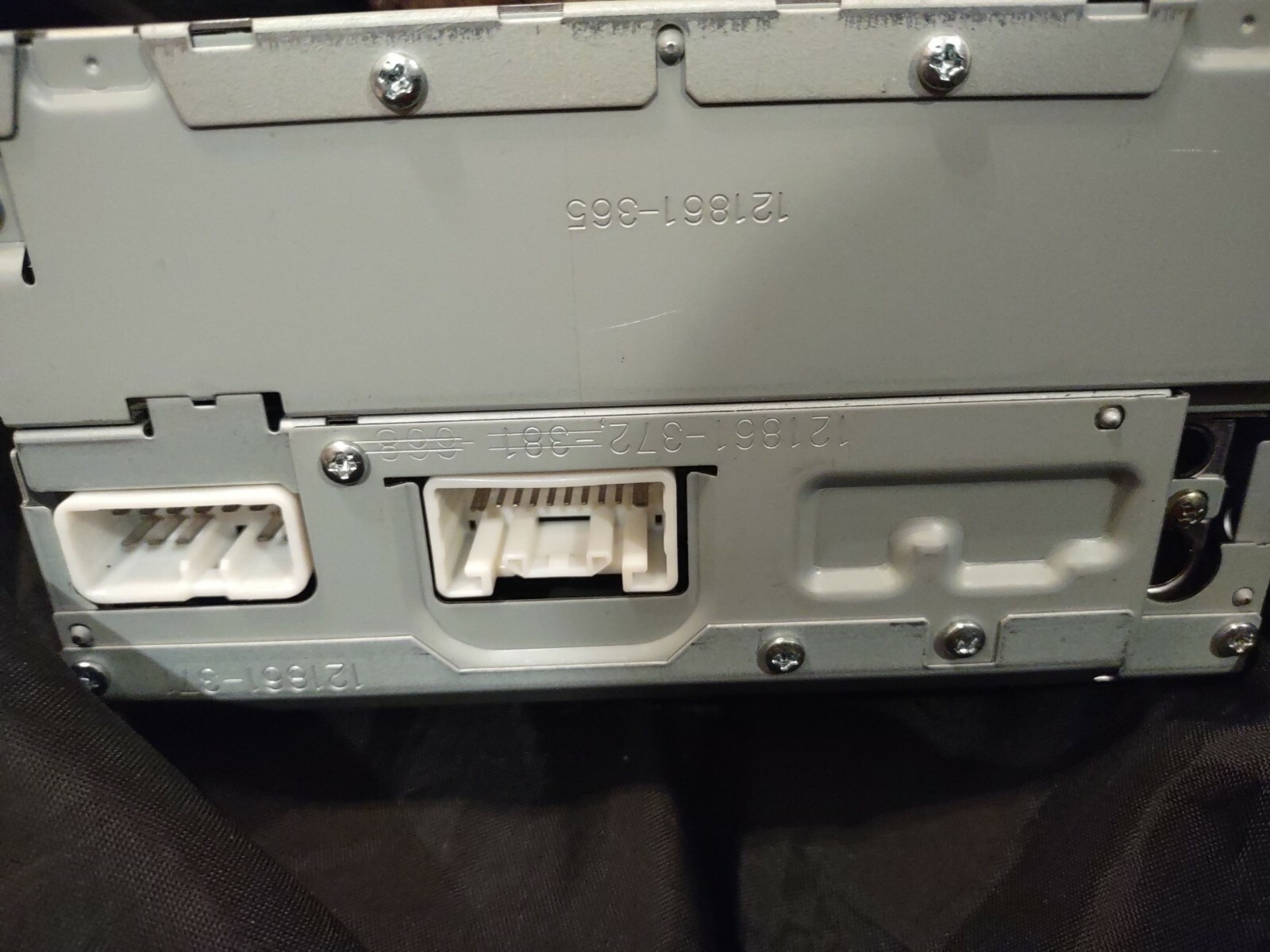 2017 Toyota RAV4 Factory Radio - Fujitsu Ten 86140-0R170 - photo 3