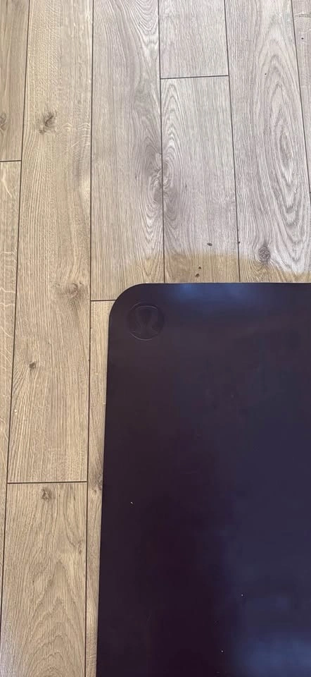Black Lululemon Rubber Mat with Strap - photo 2