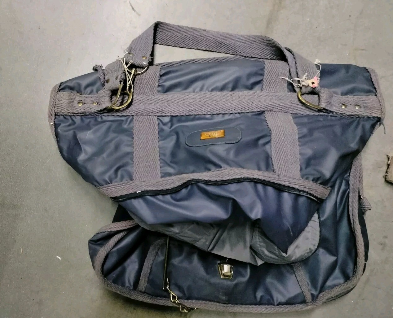 Ciao 🧳 Trekker Luggage Rolling W/Up Handle & Expandable Pre Owne - photo 2