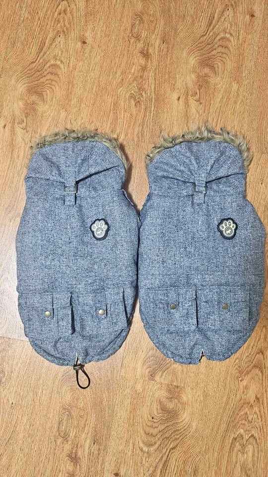 2 Canada Pooch Alaskan Army Parkas - Kitchener