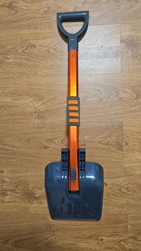 Certified Folding Shovel for Travel - photo 2