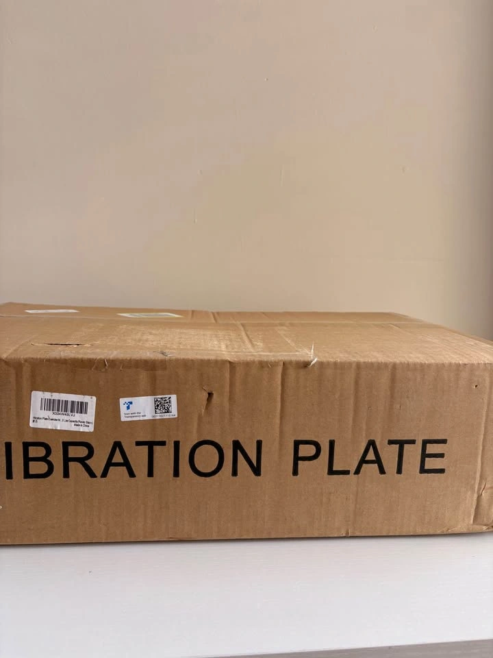 TAEVO Vibration Plate Exercise Machine – Brand New - photo 2