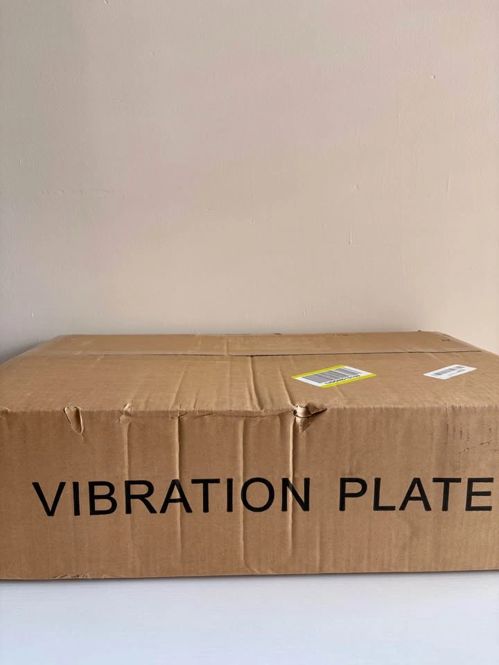 TAEVO Vibration Plate Exercise Machine – Brand New - photo 4