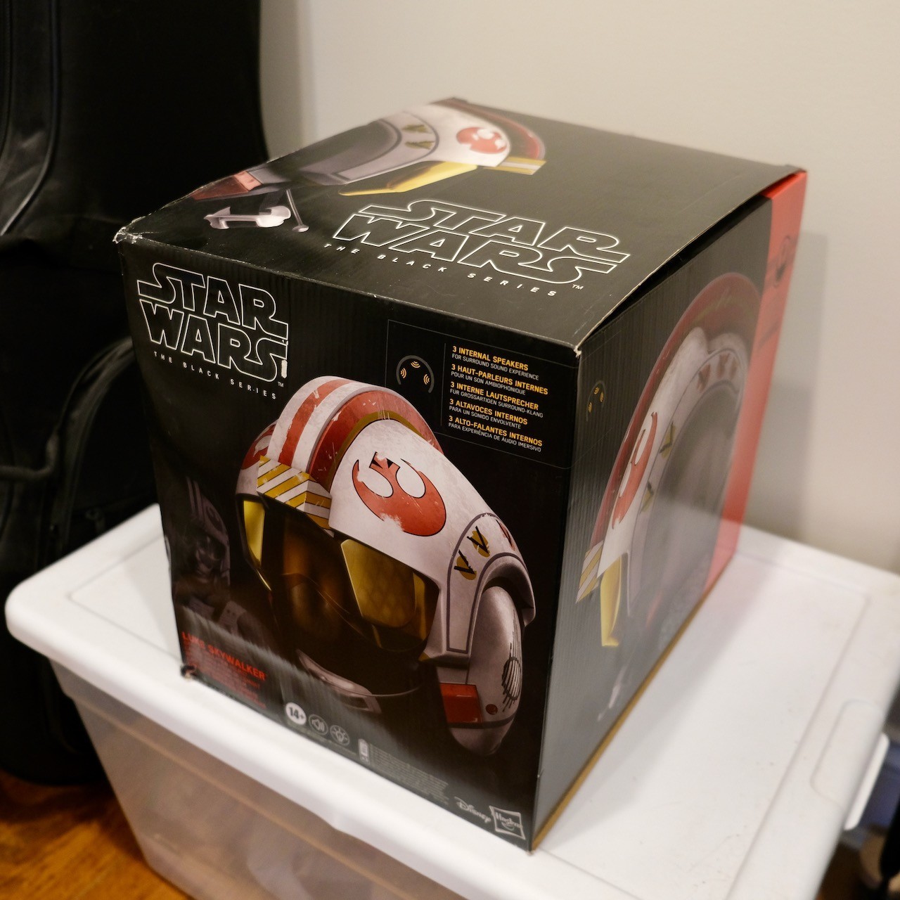 Star Wars Black Series Luke Skywalker Helmet Replica - photo 2