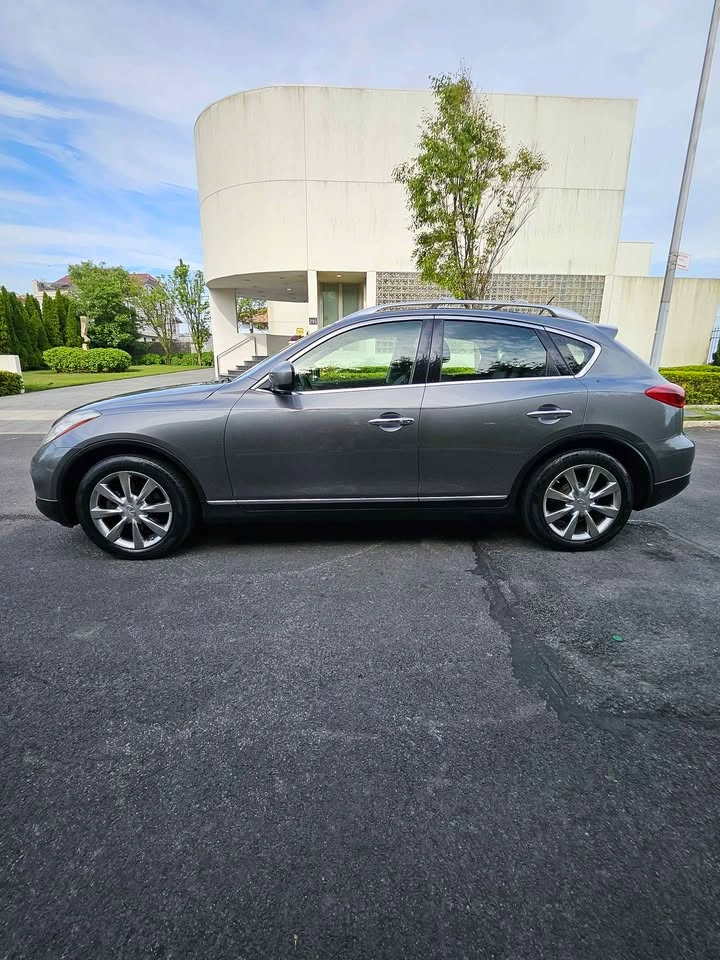 2011 Infiniti EX35 Journey - photo 2