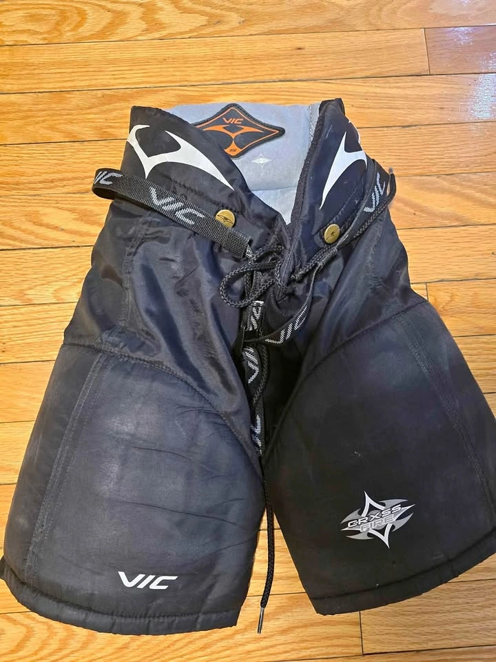 Hockey pants boys 10 yrs