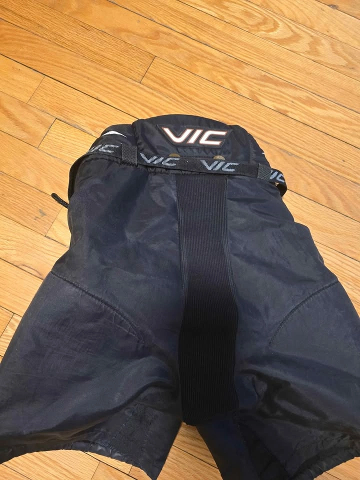 Hockey pants boys 10 yrs - photo 2