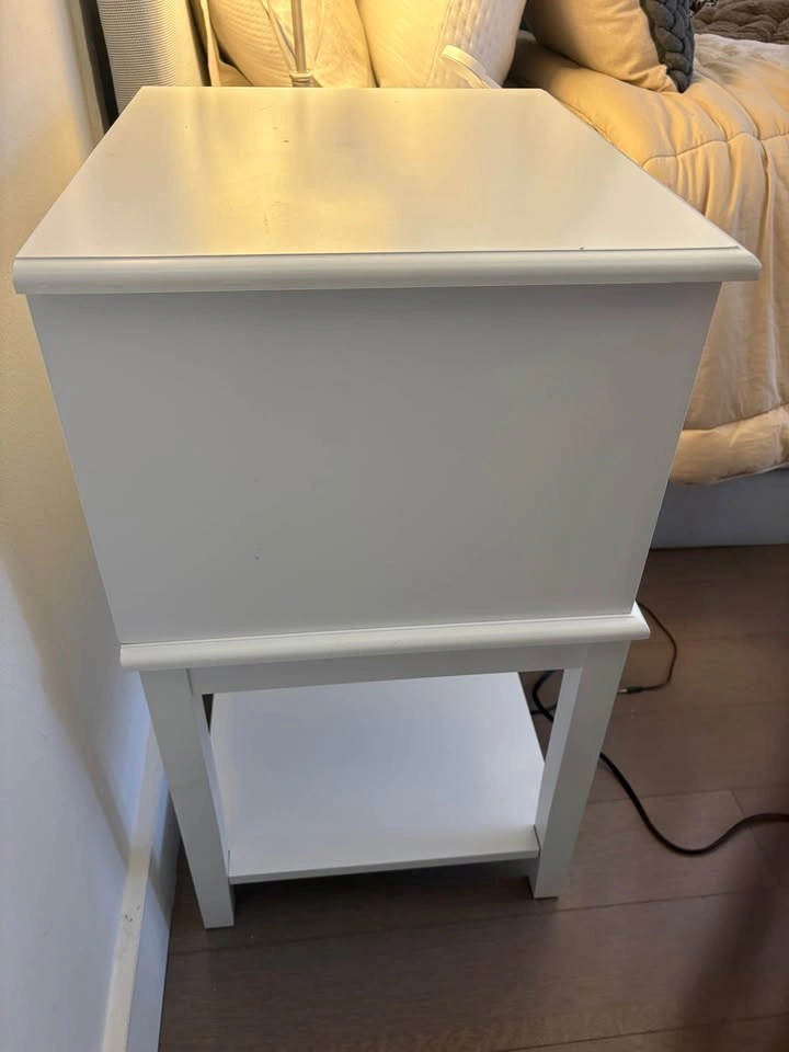 White Nightstand - photo 2