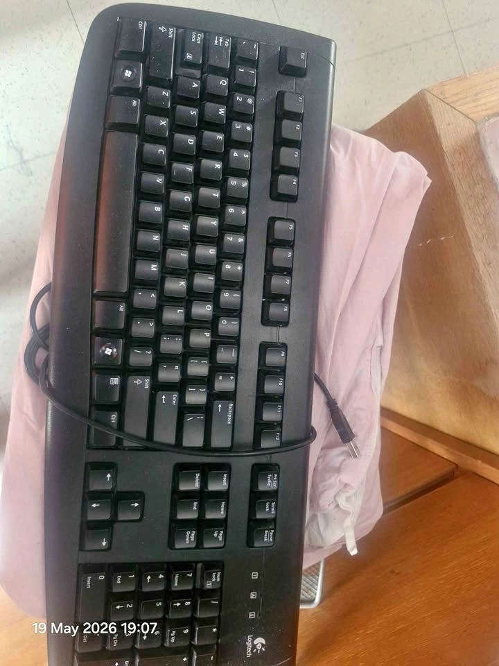 Logitec USB Keyboard