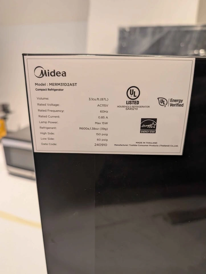 Midea Two Door Compact Refrigerator - photo 4