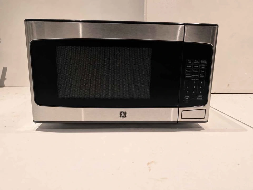 GE JES1146SH1SS Stainless Steel Microwave Oven - photo 2