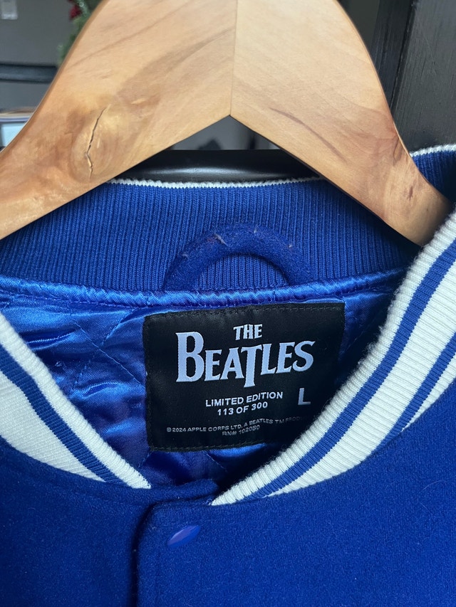 Beatles Jacket Brand Spanking New - photo 3
