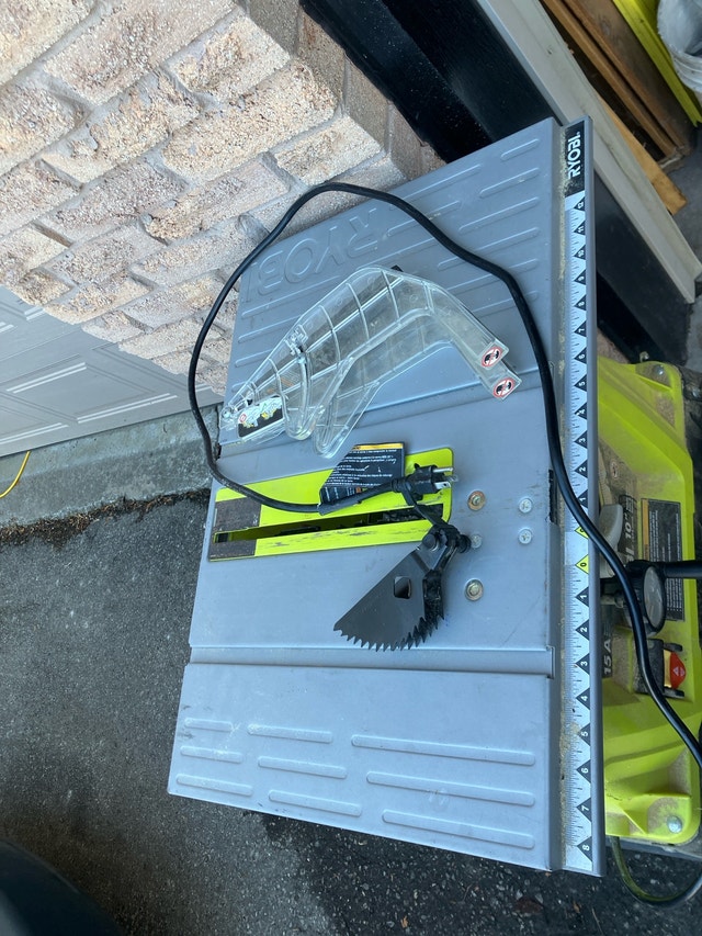 Table saw 10” used - photo 3