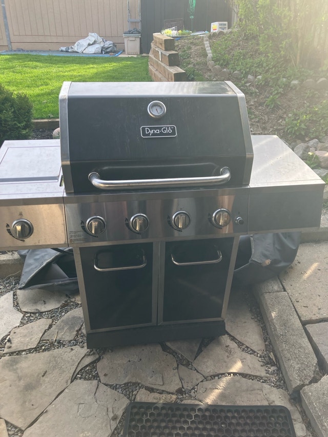 Dyna-Glo BBQ