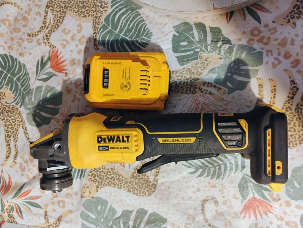 DeWalt Battery Grinder And Battery 🔋 20V