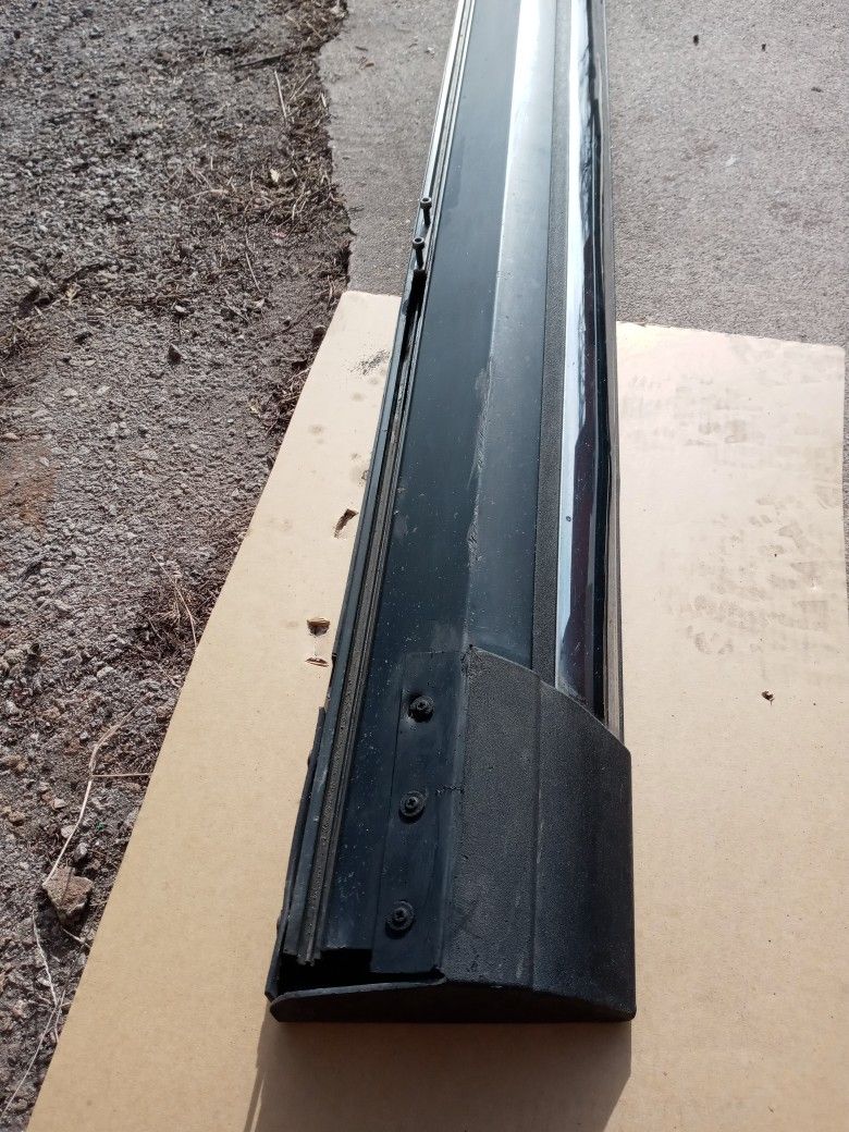 GMC Chevy Running Boards, Automated, Retractable, Pair - photo 5