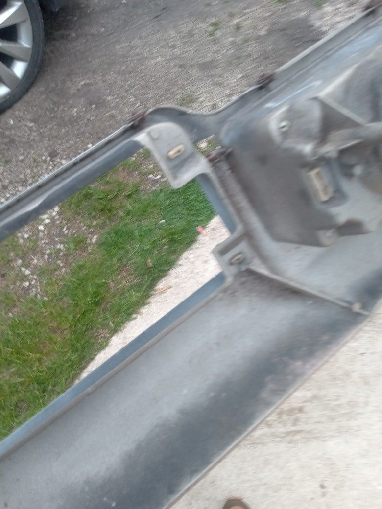 1980's Chevy Caprice Front Clip, Bumper, Grill - photo 2