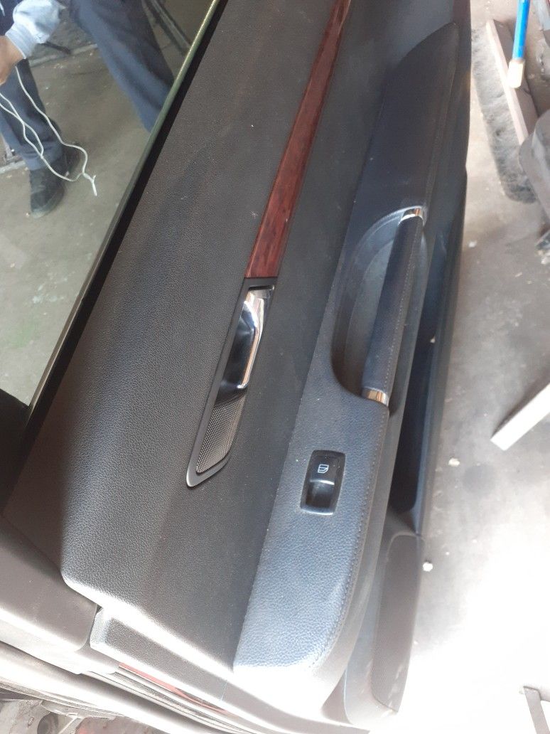 2007 Mercedes Benz R350 R500 - photo 3