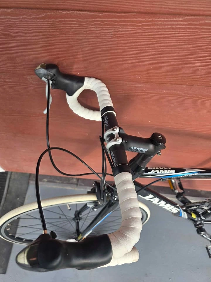 JAMIS Ventura Sport road bike 51 size - photo 3