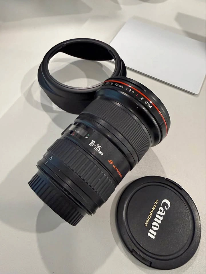 Canon EF 16–35mm f/2.8L Wide Angle Lens