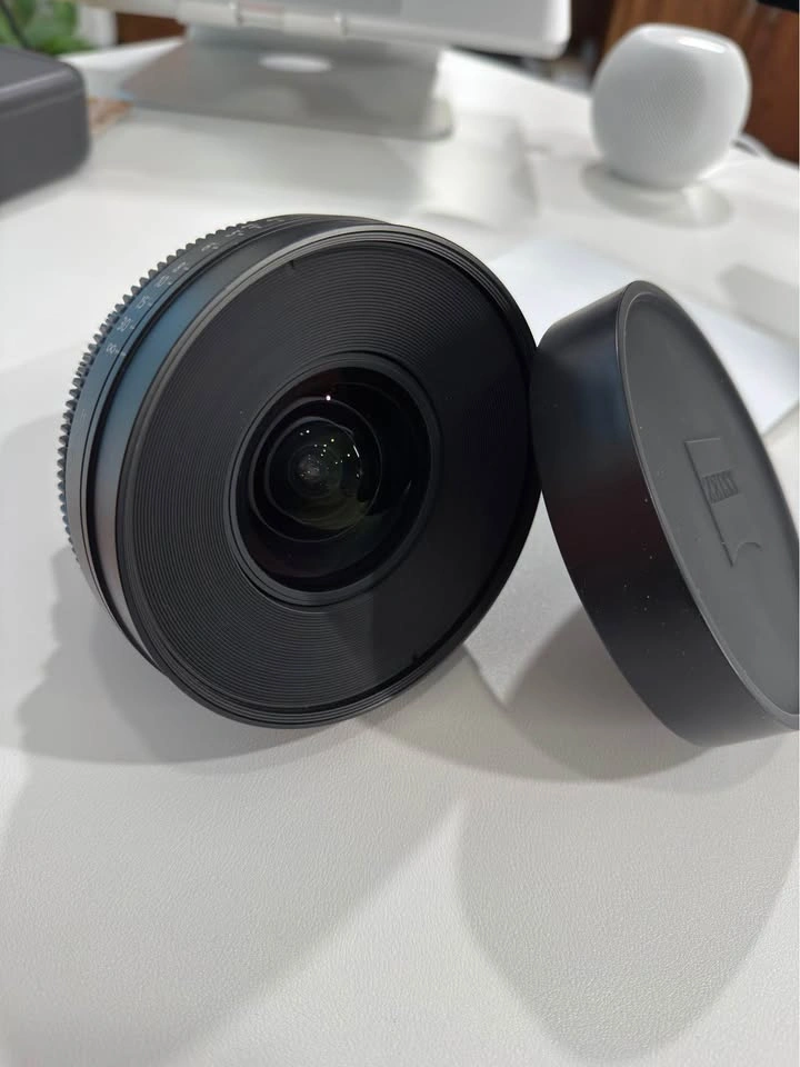 Zeiss CP.2 15mm T2.9 Cinema Lens - EF Mount - photo 4