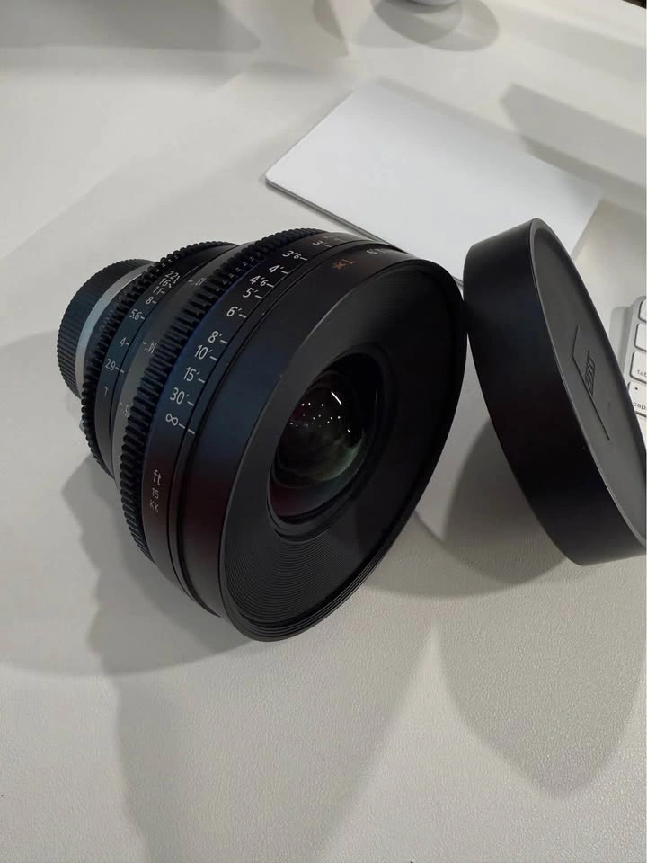 Zeiss CP.2 15mm T2.9 Cinema Lens - EF Mount - photo 5