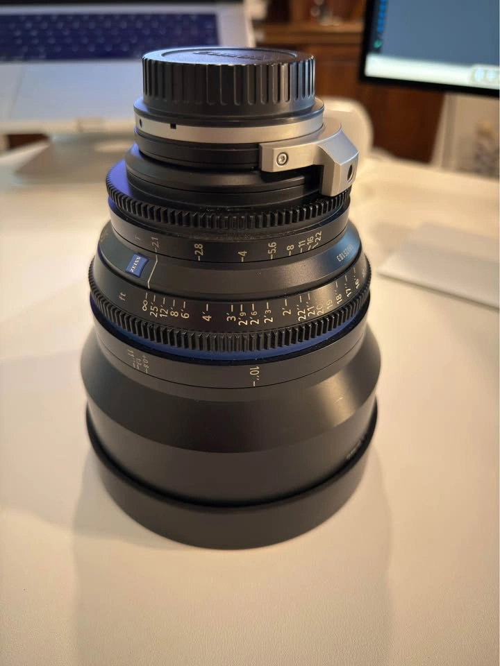 Zeiss CP.2 50mm T2.1 Macro Cine Lens – EF Mount - photo 2