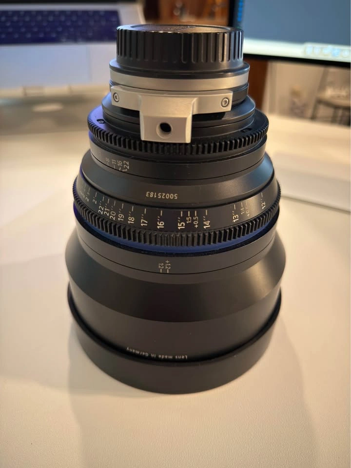 Zeiss CP.2 50mm T2.1 Macro Cine Lens – EF Mount - photo 3