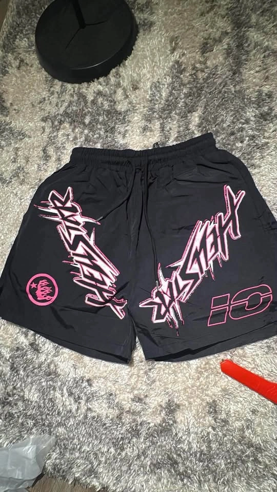 Hellstar Tshirts & shorts (BRAND NEW) $45.99 Shorts / $65.99 Tsh - photo 4