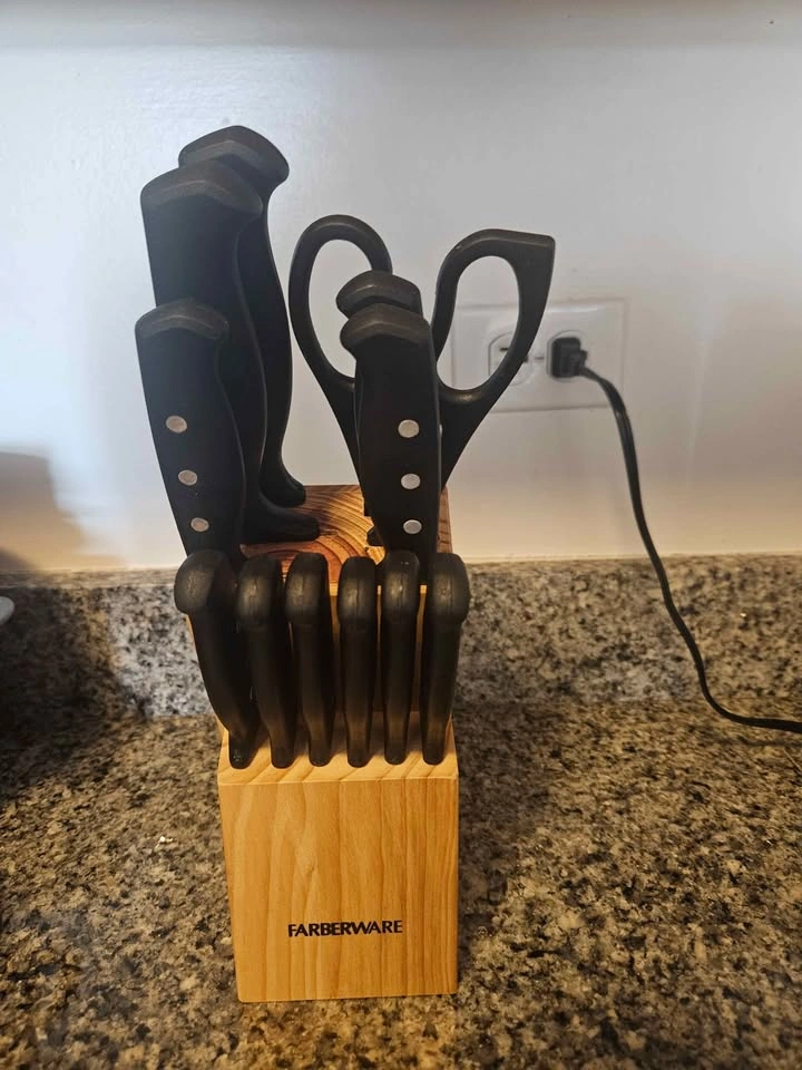 12 Piece Kitchen Set - Knives and Scissors - photo 3