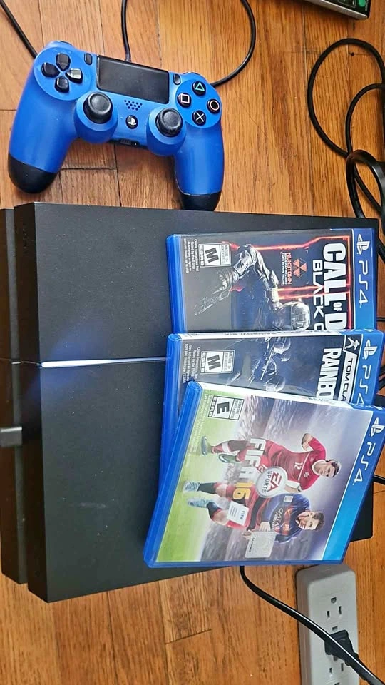 Ps4 console 500gb