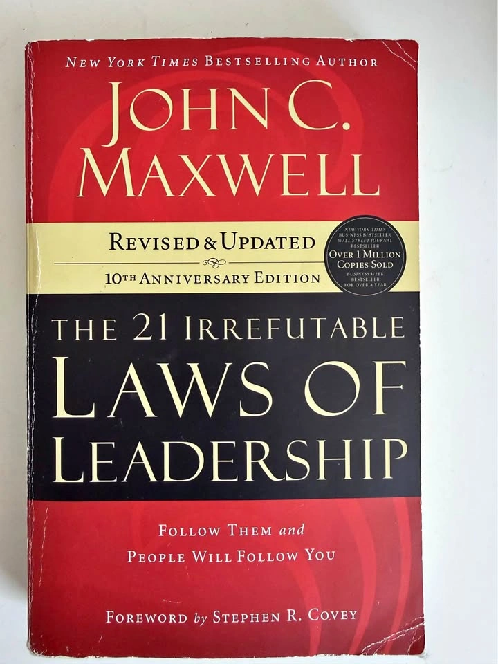 The 21 Irrefutable Laws of Leadership Book