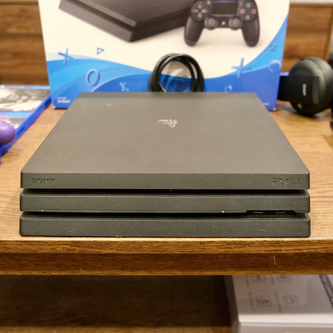 Sony PS4 Pro 1TB Console Bundle w/ Games & Accessories - photo 5