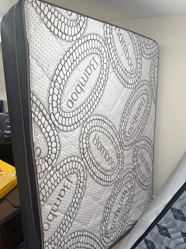 Queen Size Bamboo Mattress (80" x 60")
