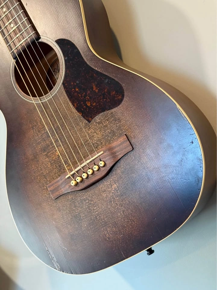 Art & Lutherie Roadhouse Bourbon Burst Acoustic Guitar - photo 4