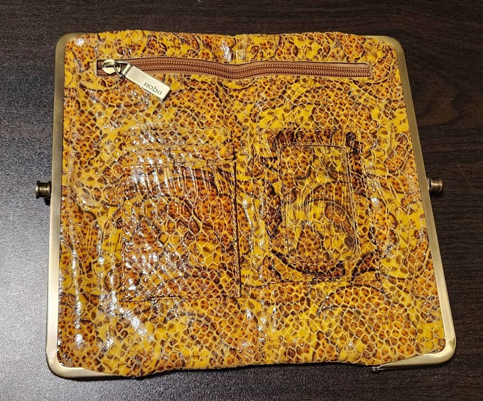 Vintage Hobo Wallets, 2 Available - photo 2