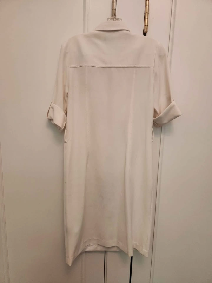 White fitted zip front shirt dress - photo 2