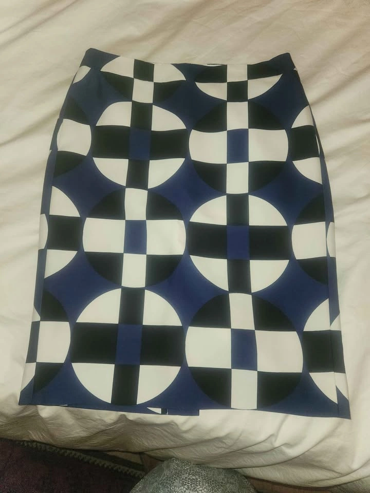 Banana Republic Geometric Pencil Skirt - New w/ Tags - photo 2