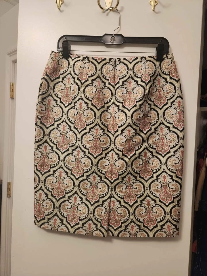 Talbot's Brocade Metallic Skirt Size 6 - photo 2