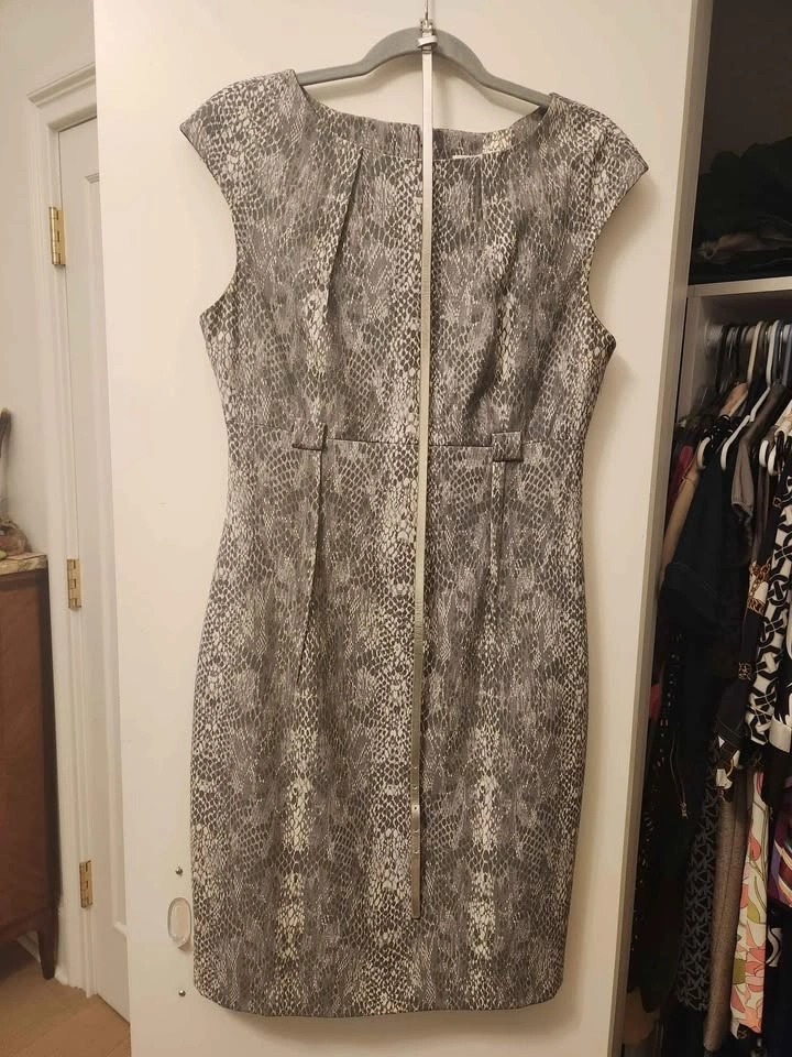 Gray Leopard Calvin Klein Dress with Silver Belt - Size 6 - photo 2